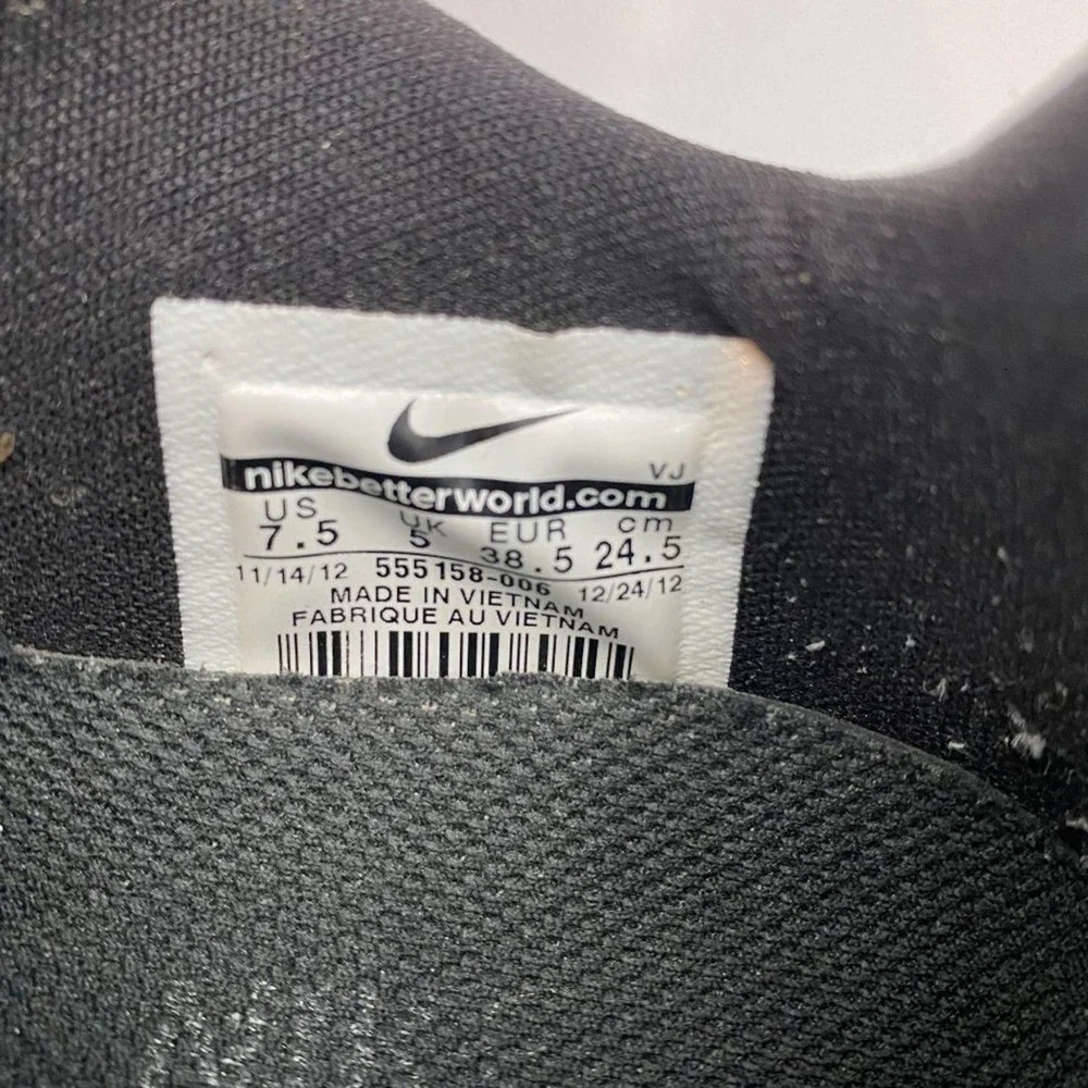 NIKE WOMEN'S SNEAKERS SIZE 7.5 BLACK - Picture 5 of 5